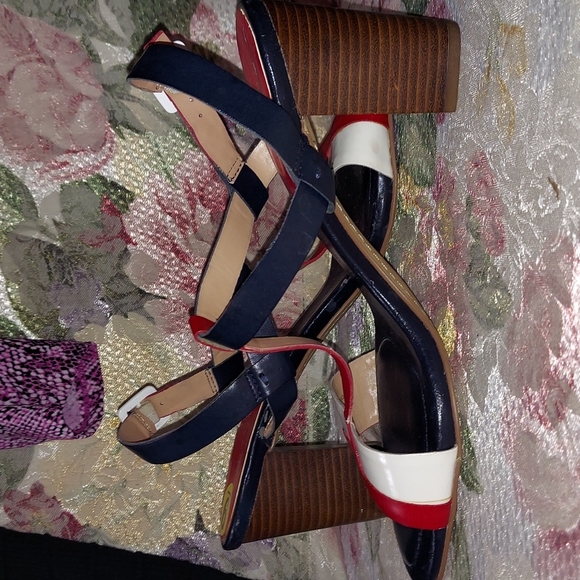 Tommy Hilfiger Red White & Blue Chunky Heel Ankle Strap Sandals Sz 9 - Picture 6 of 12